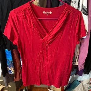 Very pretty soft red Cato top 👚 Size M